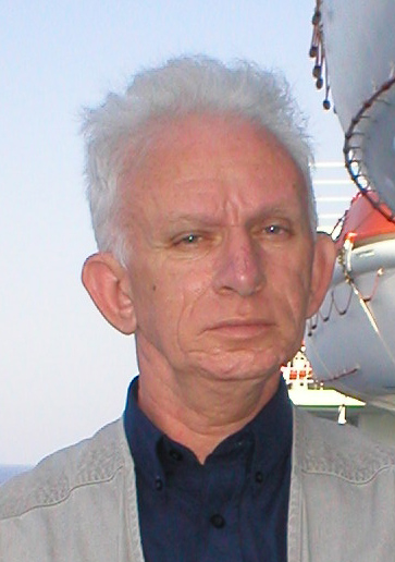 Песах Амнуэль